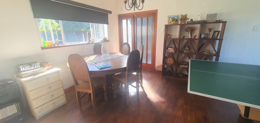 3 Bedroom Property for Sale in Mossel Bay Central Western Cape